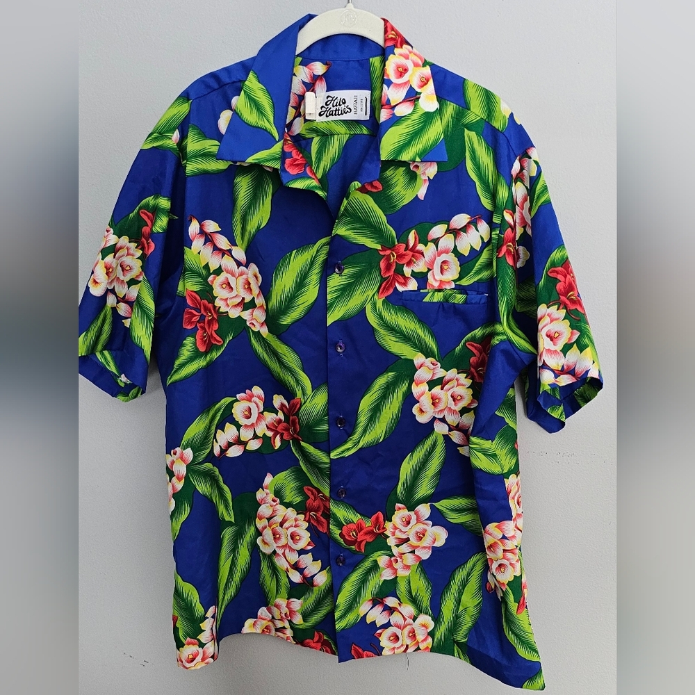 Hilo Hattie Shirt Mens Size XL Blue Pink Orange Floral Tropical Hawaiian Beach